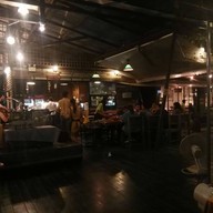 บรรยากาศ ปลาทูแช็ค