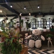 บรรยากาศ Waterside โรงแรมเวสต์เกต เรสซิเดนซ์