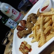 โซจู&มักกอลลีรสพีส กินกับไก่อร่อยฟินมากค่ะ