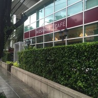 Mesamis Cafe ทองหล่อ