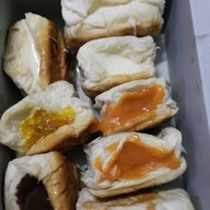 เมนูของร้าน ขนมปังเจ้าอร่อยเด็ดเยาวราช เยาวราช