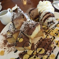Me bakery & Coffee Shop