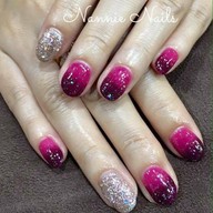 Nannie Nails