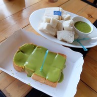 Moo Moo's Cafe Tubtieng , Trang