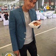 เมนูของร้าน ร้านแสงทอง สาขาราชวัตร ตรงข้ามกรมสรรพสามิต ข้างธนาคารกรุงไทย