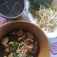 ก๋วยเตี๋ยวเรือลุงป๊อก ศาลายา