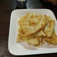 เมนูของร้าน โรตีฟารีดา ชุมพร