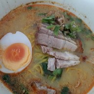 เมนูของร้าน ร้านก๋วยเตี๋ยวเมืองงาวนี่โด๊ะ