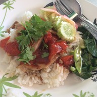 ก๋วยเตี๋ยวหมูสับ อาแปะ หน้า รร นายร้อย สามพราน