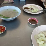 ร้านศรีนวลข้าวมันไก่