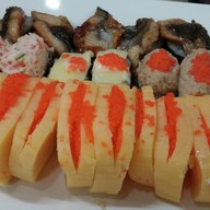 เมนูของร้าน อรทัย ซูชิวังหลัง ตรงข้าม ตลาดพรานนก