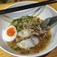 ก๋วยเตี๋ยวต้มยำ ข้าวกะเพรา อร่อยที่สุด ชายหาดชะอำ ชะอำ