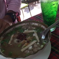 แหนมเนือง หลานลุงเหลิม