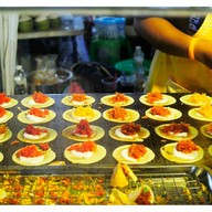 บรรยากาศ ขนมเบื้องเซราะกราว