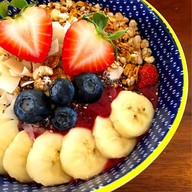 เมนูของร้าน Brekkie Organic Cafe & Juice Bar