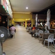 หน้าร้าน Tandoori Corner