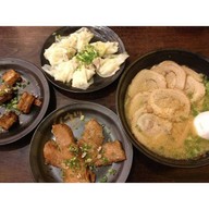 Kin Japanese Restaurant & Ramen คอนโคร์ดีอีสสนามบินสุวรรณภูมิ