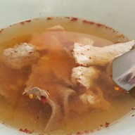 ต้มเลือดหมูนายเส่ย