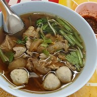 เมนูของร้าน ก๋วยเตี๋ยวเพิ่มพูน