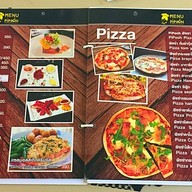 Pipooh Coffee Bar & Restaurant