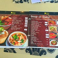 Pipooh Coffee Bar & Restaurant