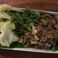เมนูของร้าน ส้มตำเชิงดอย