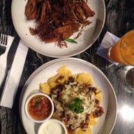 เมนูของร้าน Ombre Bar & Restaurant Hotel Ikon