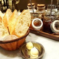 เมนูของร้าน Calin La Boulangerie