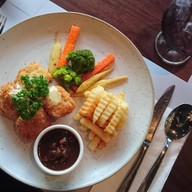 เมนูของร้าน Ombre Bar & Restaurant Hotel Ikon