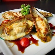 Peppery Barrel Bistro & Wine bar