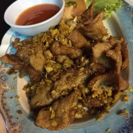 สมบูรณ์ ซีฟู๊ด