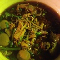 เมนูของร้าน เตี๋ยวไก่มะระ เยื้องสหไทย ทุ่งสง