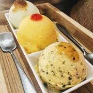 Siam Thai Fruit Icecream หลังโลตัส มอ.
