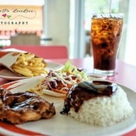 Chester's ปตท โค้งวิไล ไทยเสรี