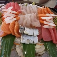 เมนูของร้าน Ploen Restaurant