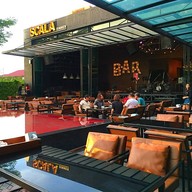 หน้าร้าน Scala Dinner Bangsan Beach