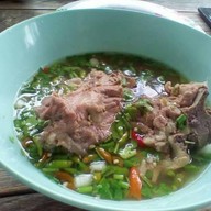 ก๋วยเตี๋ยว ตาเฮ้ว - ป้าเกียง 1