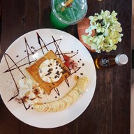 8ttc Cafe