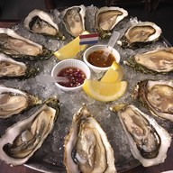 Bélon Oyster & Raw Bar Seen Space