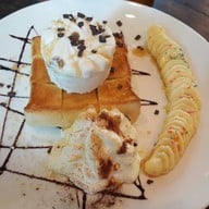 8ttc Cafe