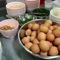 ก๋วยจั๊บญวนอุบล