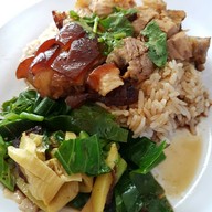 เย็นตาโฟจักรพรรดิ์