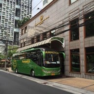 Cafe Laurel Evergreen Laurel Hotel