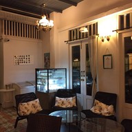 Arom d Hostel