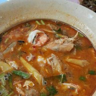 ไตรพรโภชนา