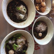 ก๋วยเตี๋ยวเรืออยุธยา