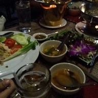 โอ๊กทรี การ์เด้นเฮ้าส์