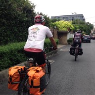 ปลูกปั่น  น้ำปั่นผักผลไม้ห้าสี