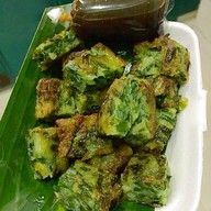 เมนูของร้าน ขนมกุยช่ายทอดป้าดา