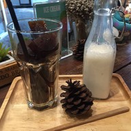 เมนูของร้าน FAVOUR CAFE'